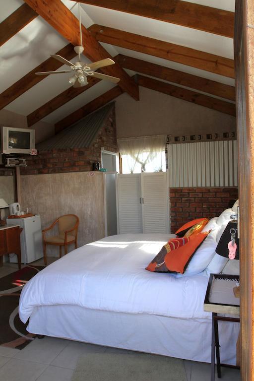Oceanview Guesthouse Struisbaai Habitación foto