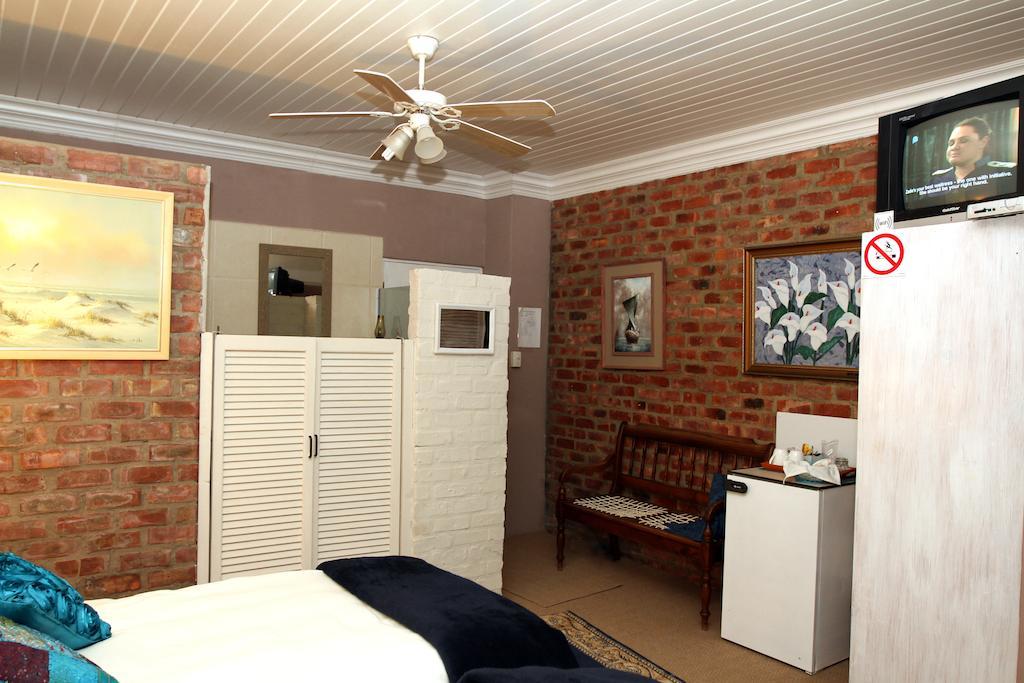Oceanview Guesthouse Struisbaai Habitación foto