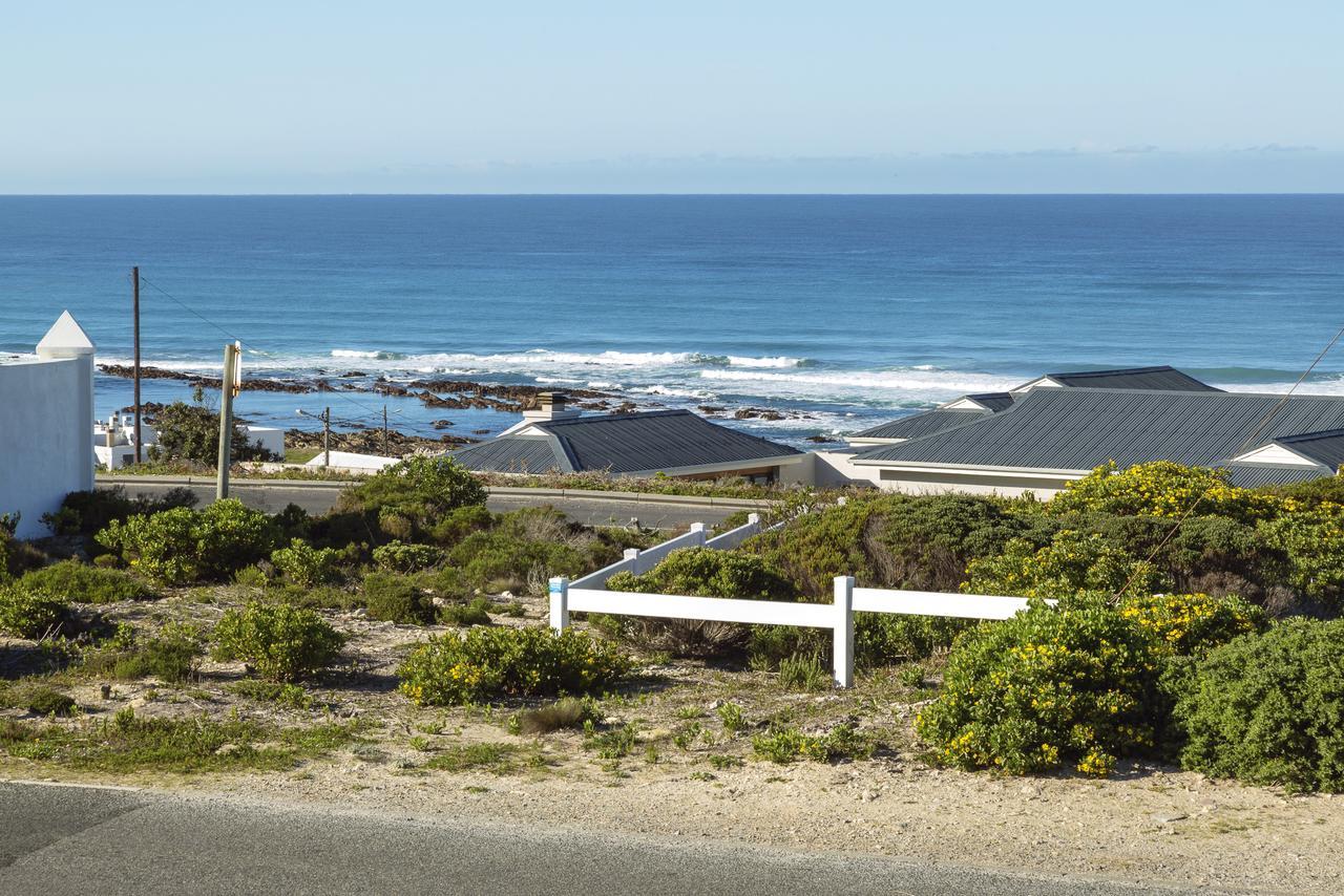 Oceanview Guesthouse Struisbaai Exterior foto